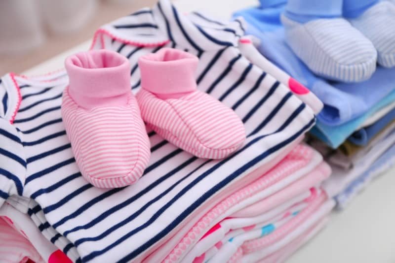 fornecedores de roupas de bebe