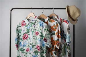 roupas masculinas para vender na arara